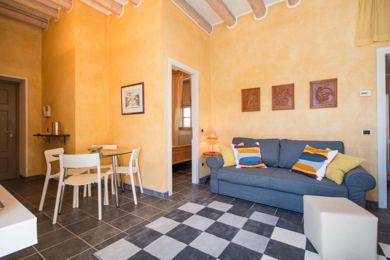 Rustic Suites At The Pier Of Brienno - The House Of Travelers Exteriör bild