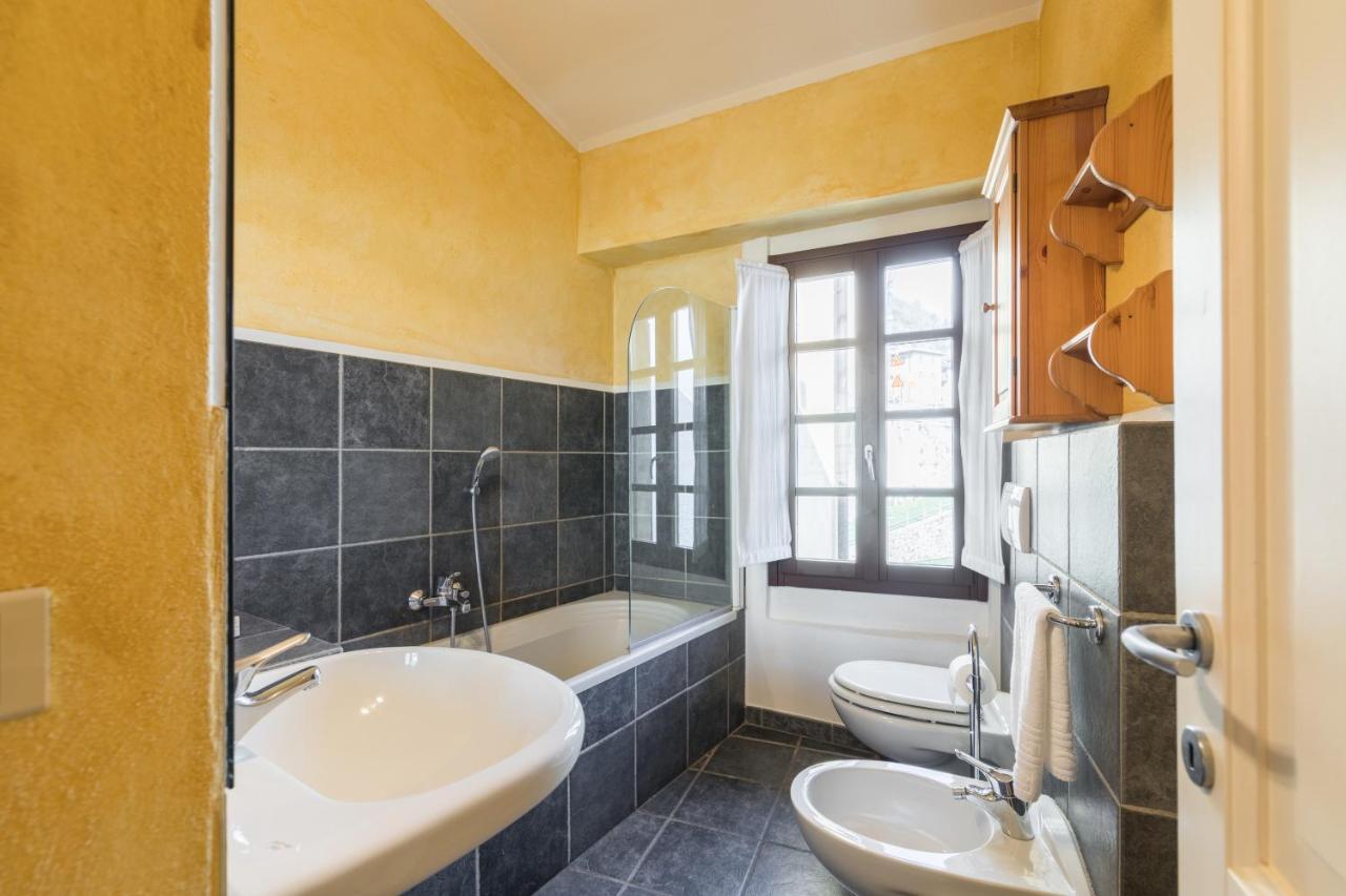 Rustic Suites At The Pier Of Brienno - The House Of Travelers Exteriör bild